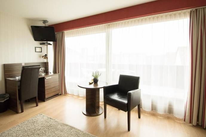 Imagen de la habitación del Hotel Landhotel Wolfschlugen. Foto 8