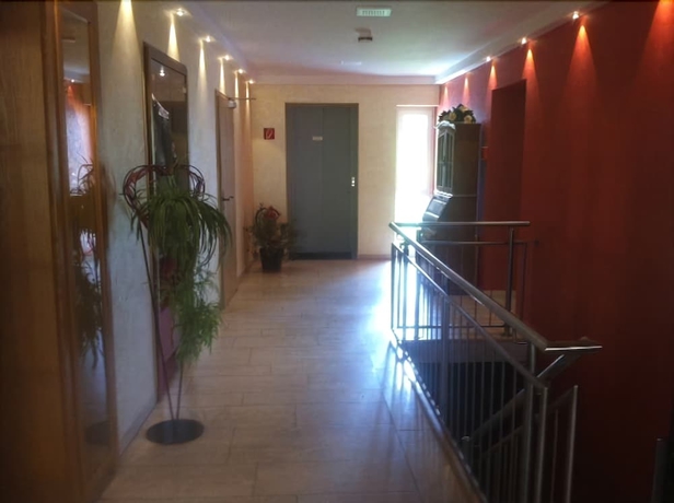 Imagen de los interiores del Hotel Landhotel Zur Linde. Foto 19