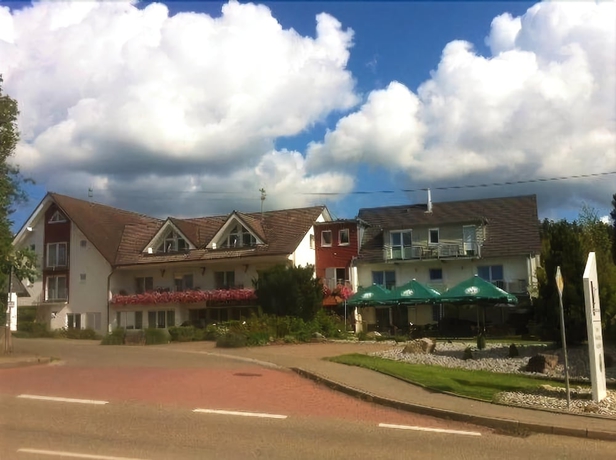 Imagen general del Hotel Landhotel Zur Linde. Foto 9