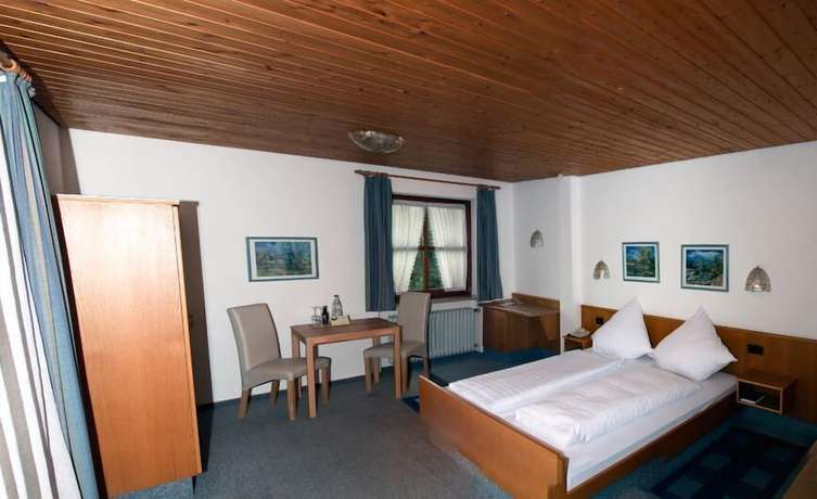 Imagen de la habitación del Hotel Landhotel zum Raben. Foto 11