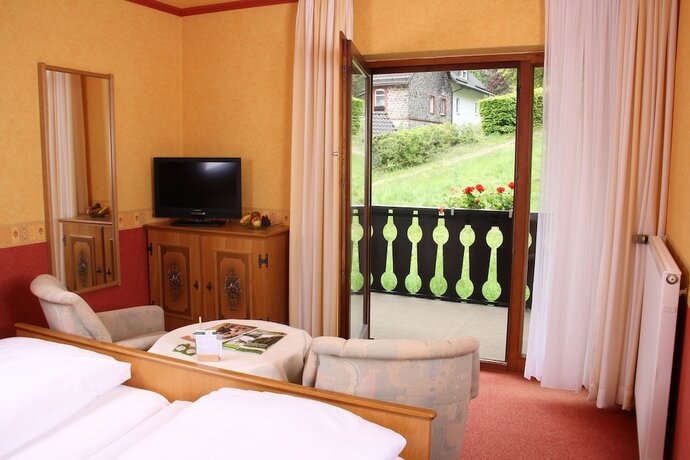 Imagen de la habitación del Hotel Landidyll Landaus Liesetal. Foto 19