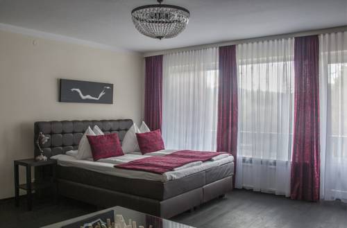 Imagen de la habitación del Hotel Landidyll Nudelbacher. Foto 12