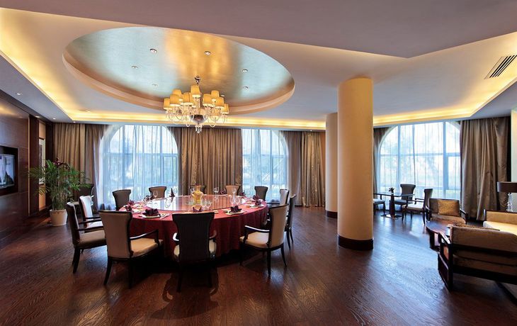 Imagen del bar/restaurante del Hotel Landison Hotel Nantong. Foto 6