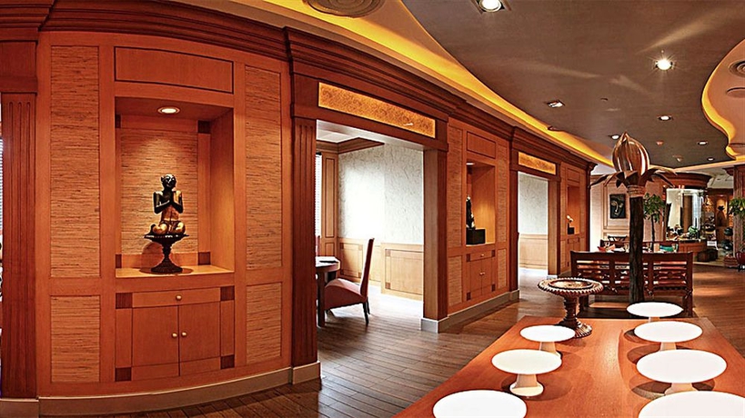 Imagen de los interiores del Hotel Landison Plaza. Foto 8