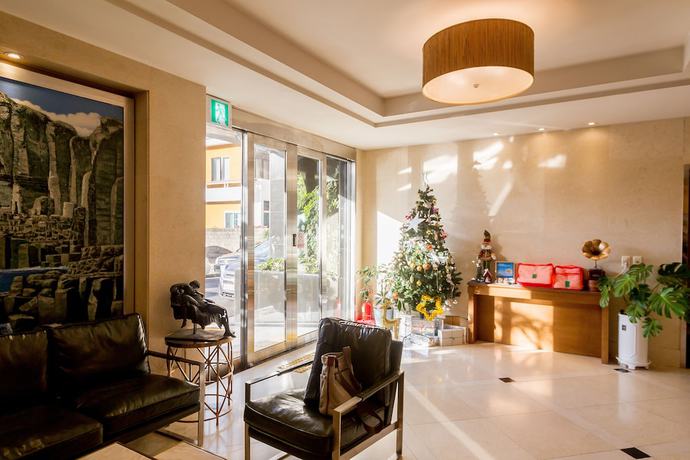 Imagen de los interiores del Hotel Landl City. Foto 13