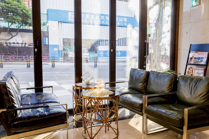 Imagen de los interiores del Hotel Landl City. Foto 14