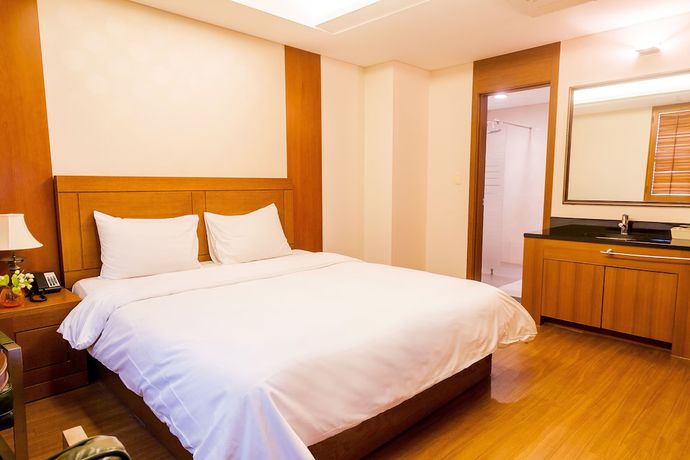Imagen de la habitación del Hotel Landl City. Foto 9