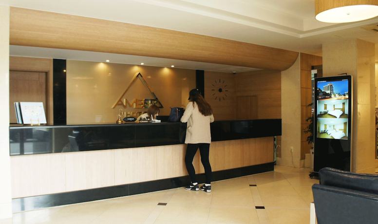 Imagen de los interiores del Hotel Landl City. Foto 20