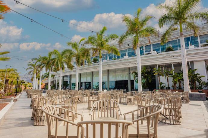 Imagen de los interiores del Hotel Landmar Costa los Gigantes Family Resort. Foto 11