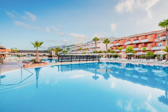 Imagen general del Hotel Landmar Costa los Gigantes Family Resort. Foto 1