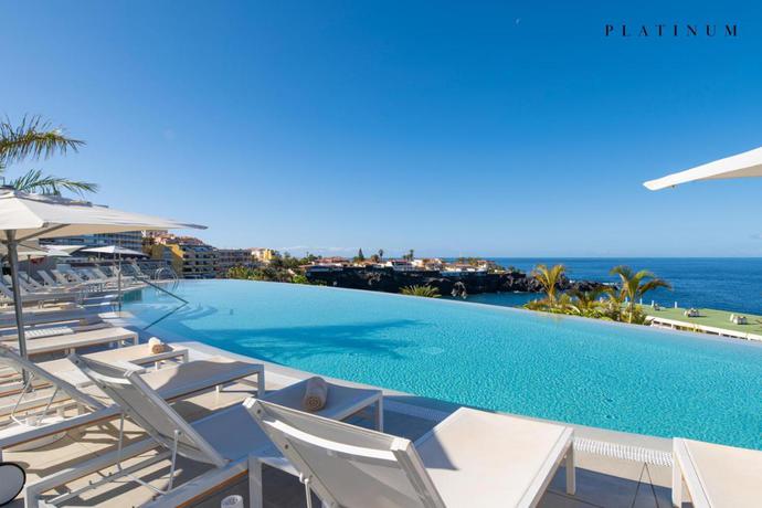 Imagen de la piscina del Hotel Landmar Playa La Arena. Foto 14