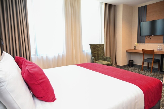 Imagen de la habitación del Hotel Landmark, Batumi. Foto 9