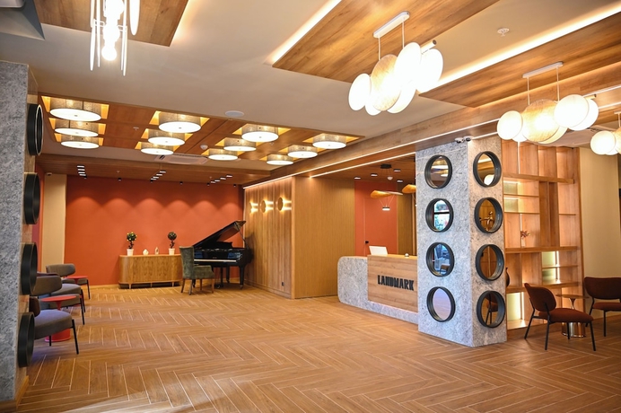 Imagen de los interiores del Hotel Landmark, Batumi. Foto 16