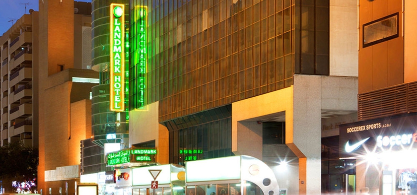 Imagen de los exteriores del Hotel Landmark. Foto 9