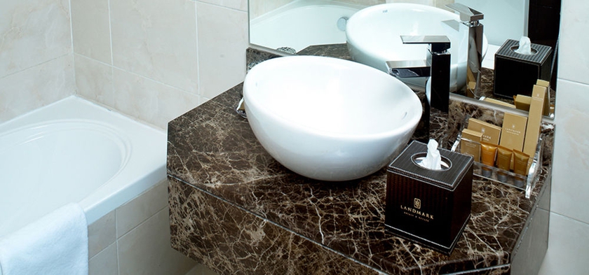 Imagen de la habitación del Hotel Landmark Grand. Foto 3