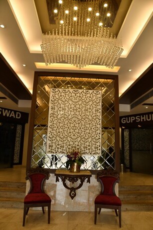 Imagen de los interiores del Hotel Landmark, Gwalior. Foto 30