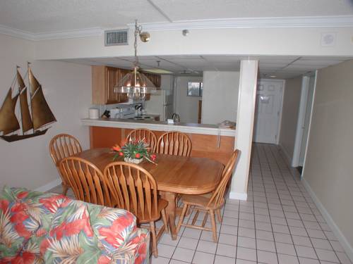 Imagen de la habitación del Hotel Landmark Holiday Beach, A Vri Resort. Foto 2