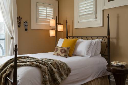 Imagen de la habitación del Hotel Landmark Inn. Foto 1