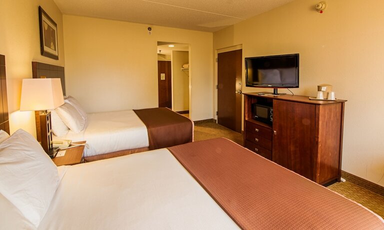 Imagen de la habitación del Hotel Landmark Inn Fort Liberty. Foto 17