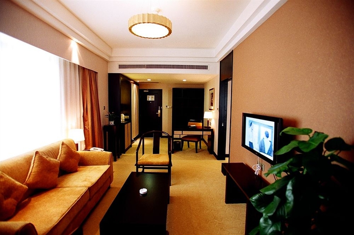 Imagen de los interiores del Hotel Landmark International. Foto 15