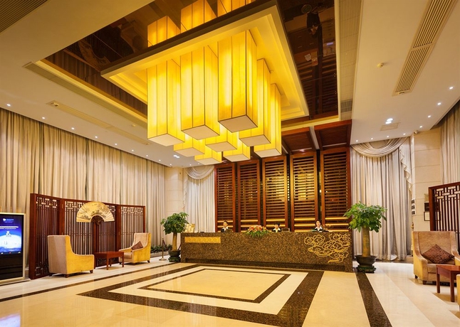 Imagen de los interiores del Hotel Landmark International Hotel Science City. Foto 14