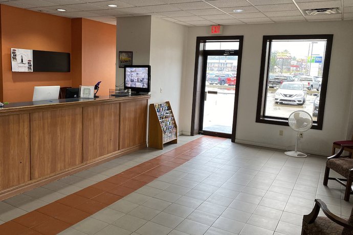 Imagen de los interiores del Hotel Landmark, New Llano. Foto 14