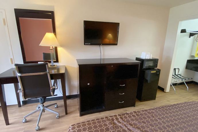 Imagen de la habitación del Hotel Landmark, New Llano. Foto 4