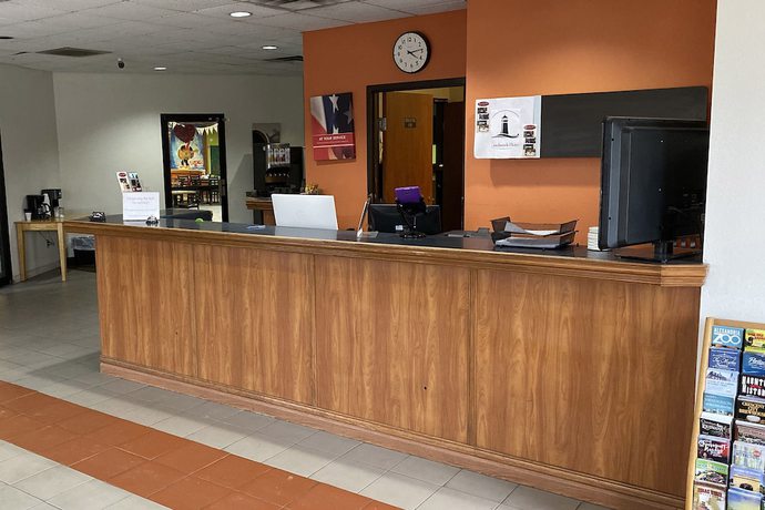 Imagen de los interiores del Hotel Landmark, New Llano. Foto 19