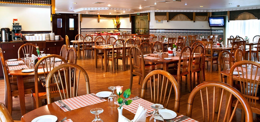 Imagen del bar/restaurante del Hotel Landmark Plaza. Foto 3