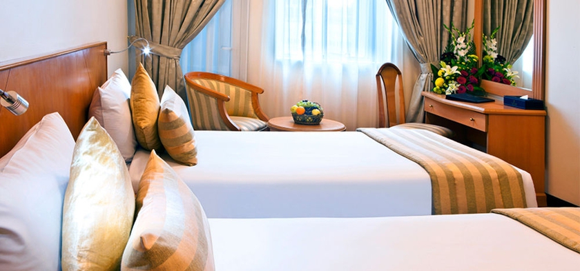 Imagen de la habitación del Hotel Landmark Plaza. Foto 10