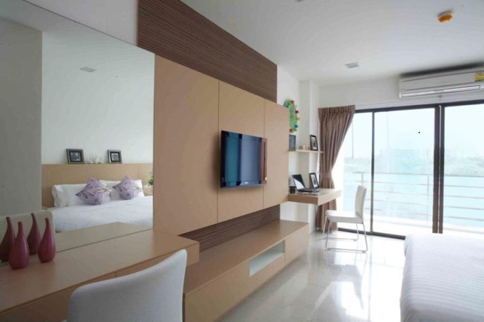 Imagen de la habitación del Hotel Landmark Residence. Foto 6