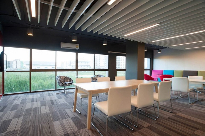 Imagen de los interiores del Hotel Landmark Residence. Foto 14