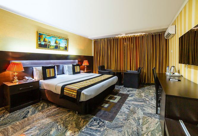 Imagen de la habitación del Hotel Landmark, Rumukalagbo. Foto 4