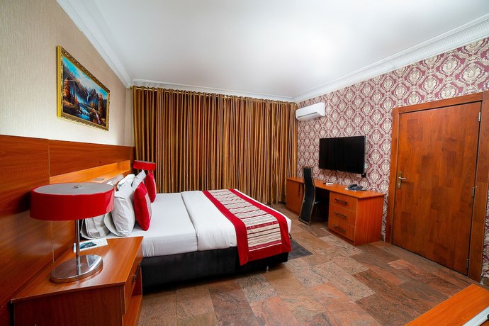 Imagen de la habitación del Hotel Landmark, Rumukalagbo. Foto 17