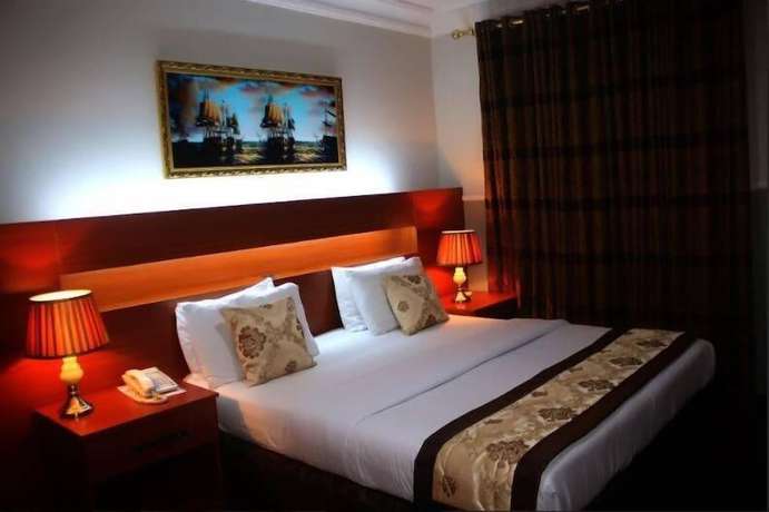 Imagen de la habitación del Hotel Landmark, Rumukalagbo. Foto 13