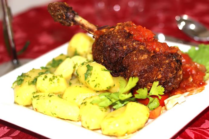 Imagen del bar/restaurante del Hotel Landmark, Rumukalagbo. Foto 3