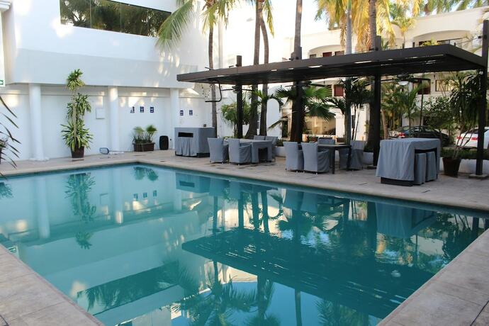 Imagen general del Hotel Landmark Suites, Los Mochis. Foto 14