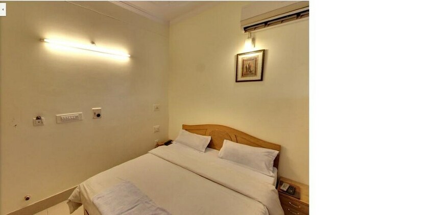 Imagen de la habitación del Hotel Landmark-haridwar. Foto 21