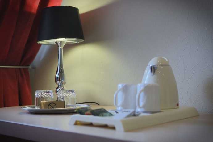 Imagen de la habitación del Hotel Landorff. Foto 13