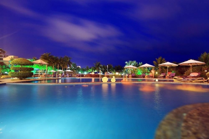 Imagen de los exteriores del Hotel Landscape Beach Sanya. Foto 9