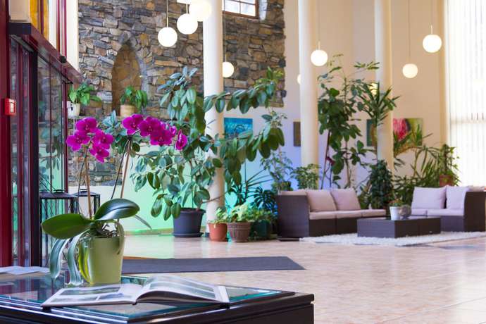 Imagen de los interiores del Hotel Landskron. Foto 16