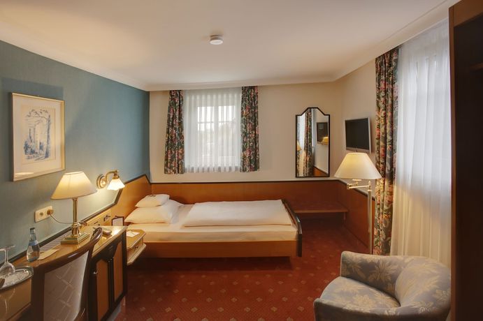 Imagen de la habitación del Hotel Landwehr-Bräu. Foto 10