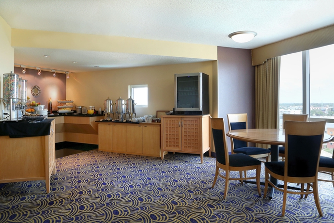 Imagen del bar/restaurante del Hotel Landy Orlando Universal Blvd., a Tribute Portfolio&trade; Hotel. Foto 5