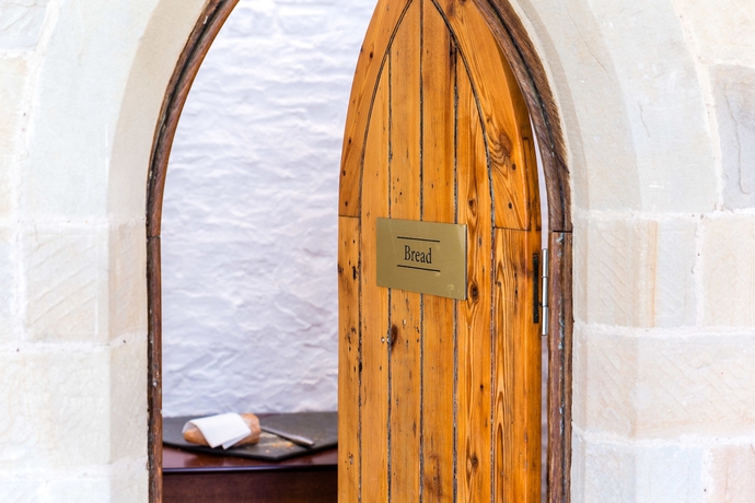 Imagen del bar/restaurante del Hotel Lanelay Hall and Spa. Foto 6