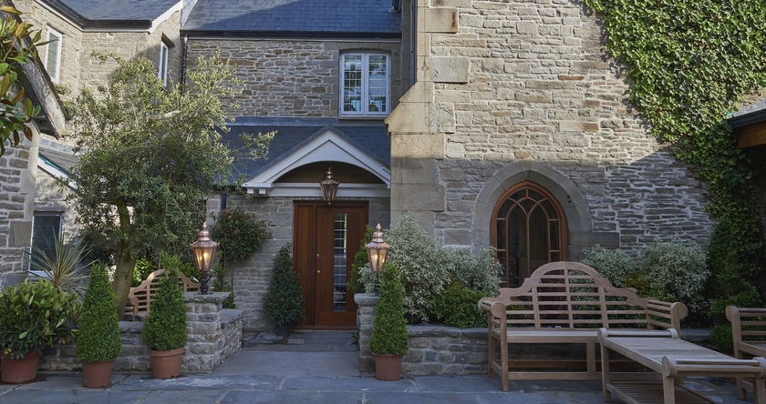 Imagen de los exteriores del Hotel Lanelay Hall and Spa. Foto 16