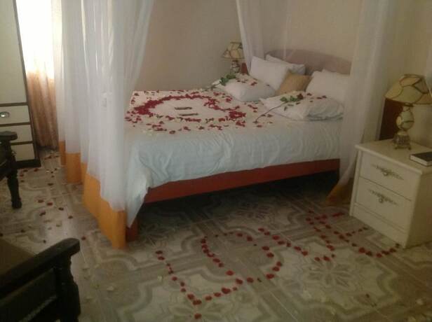 Imagen de la habitación del Hotel Lanet Matfam Resort. Foto 19