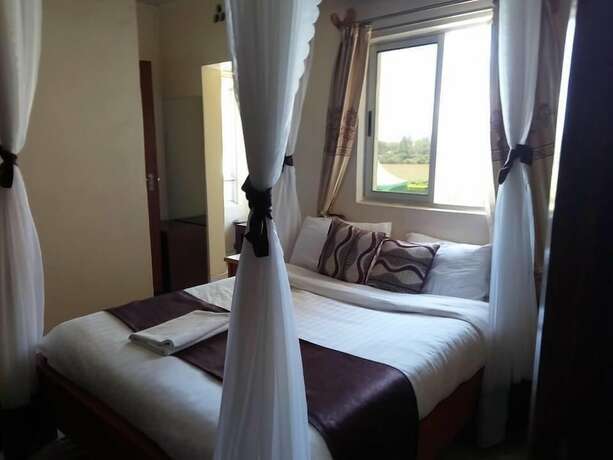 Imagen de la habitación del Hotel Lanet Matfam Resort. Foto 20