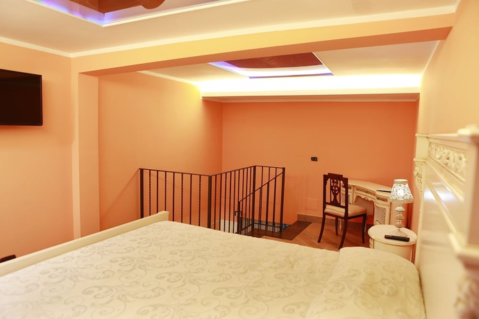 Imagen de la habitación del Hotel Lanfipe Palace. Foto 15