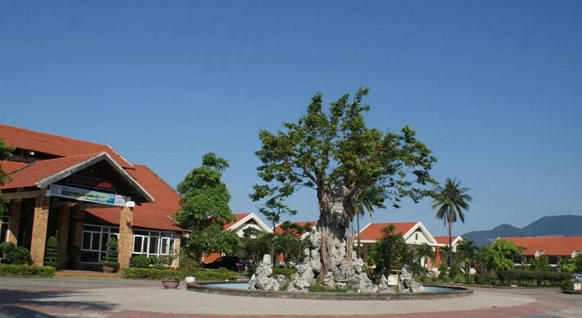 Imagen general del Hotel Lang Co Resort. Foto 10