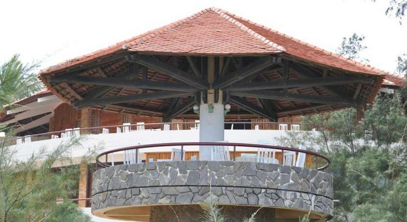Imagen general del Hotel Lang Co Resort. Foto 13